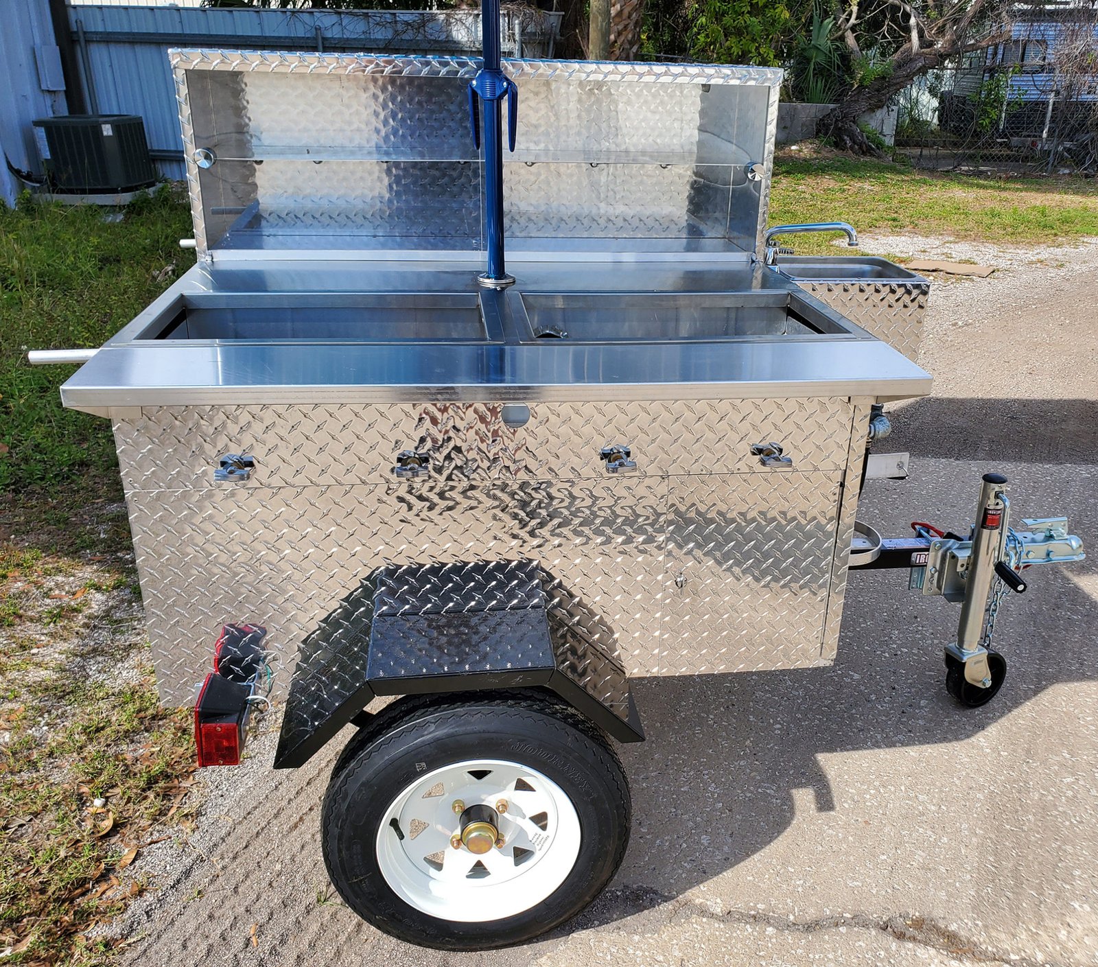 DELUXE HOT DOG / FOOD CART JR JK Fabrication of Clearwater